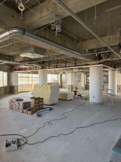 スライディングウォール納品